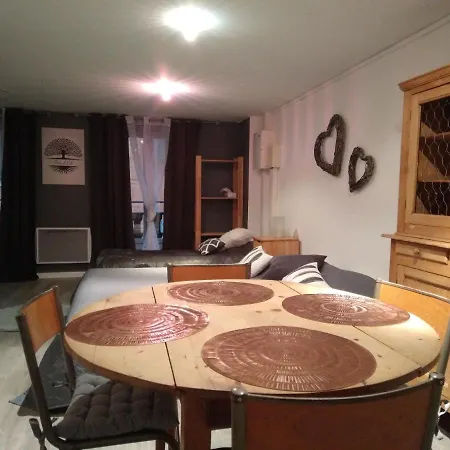Loft Grenouillit En Velay